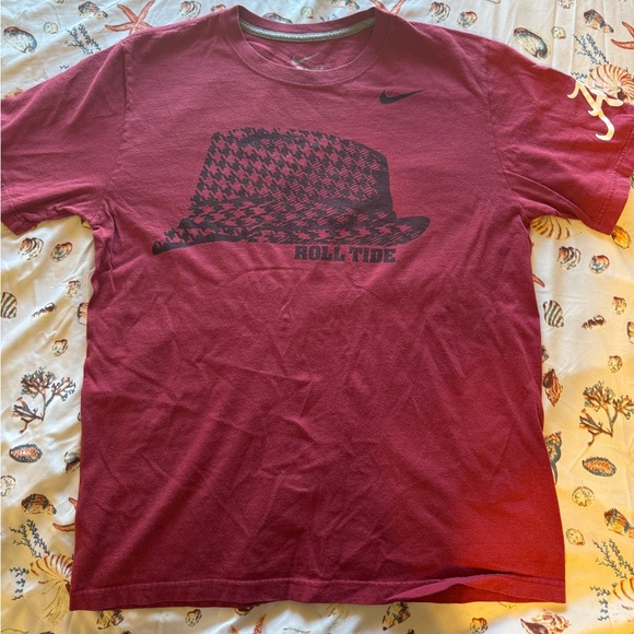 Nike Pink Crew Neck Tee - Picture 2 of 6